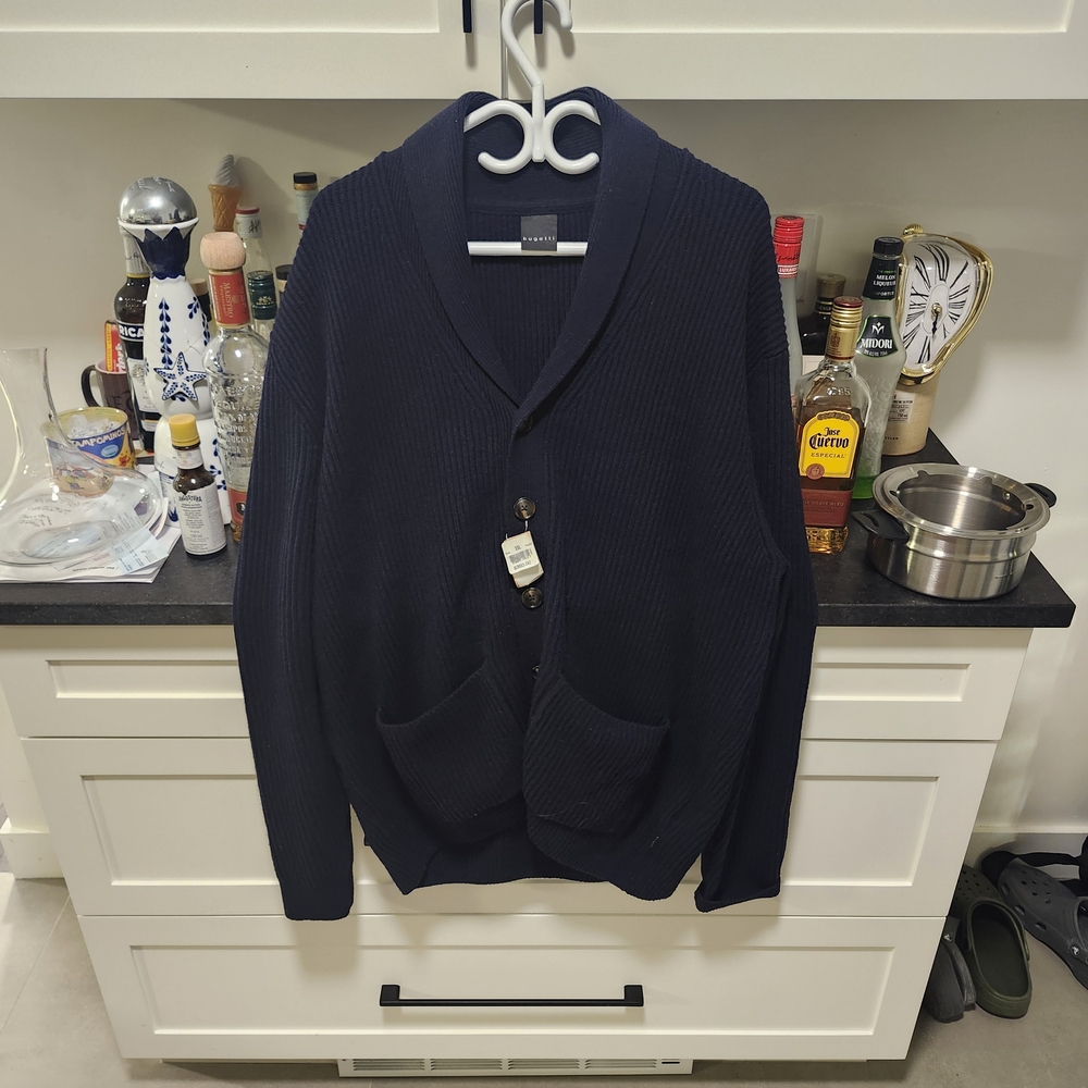 Men's Navy Blue Sweater